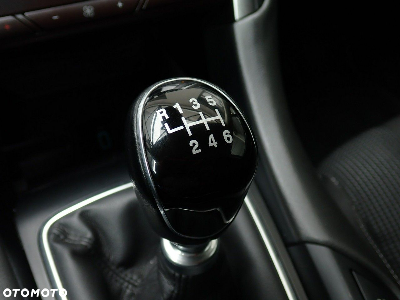 Ford Mondeo - 40