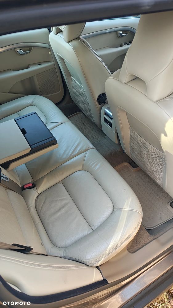 Volvo XC 70 - 27