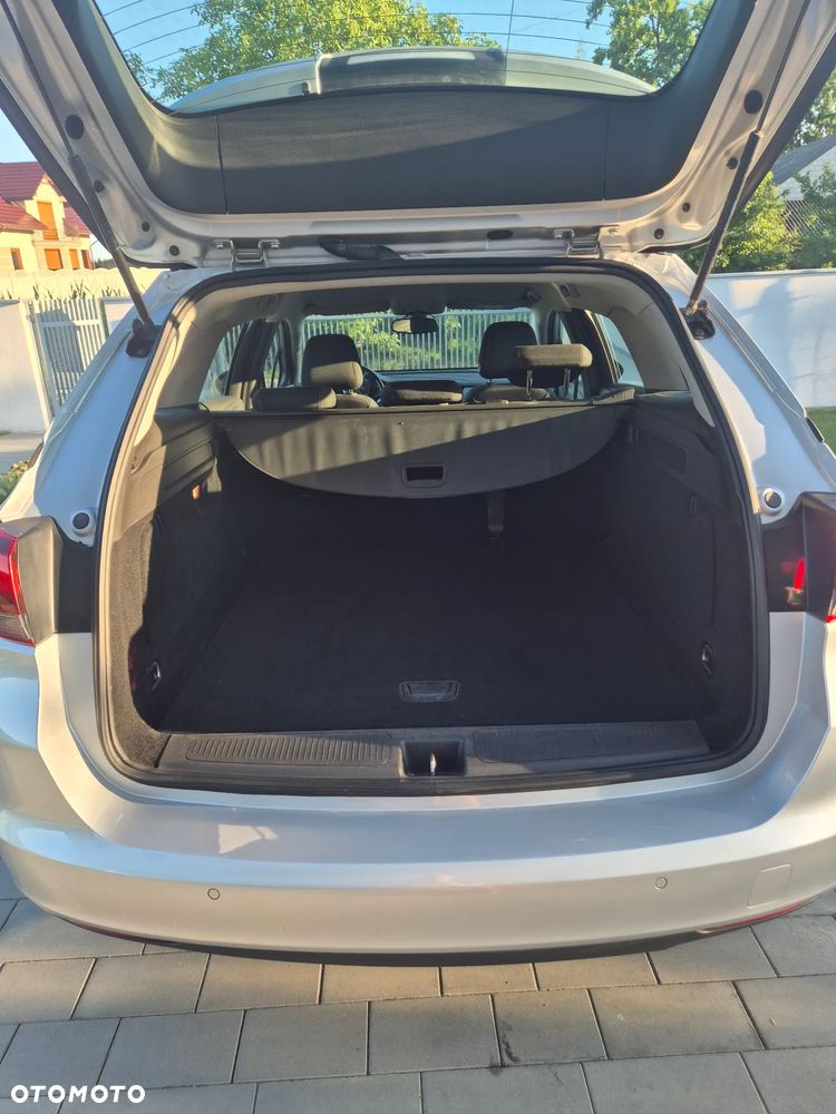 Opel Astra 1.6 D (CDTI) Edition - 12