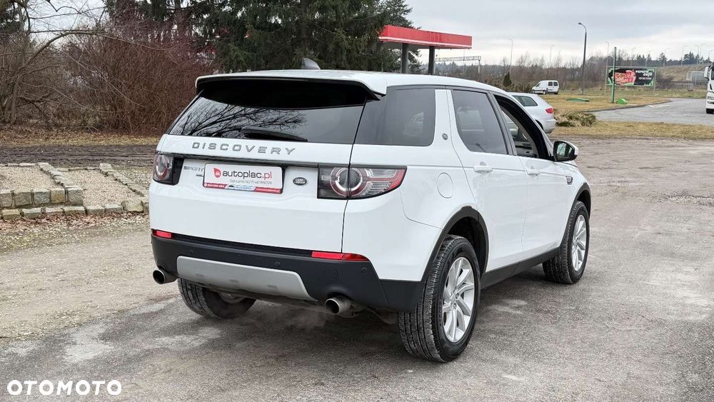 Land Rover Discovery Sport 2.0 Si4 HSE Luxury - 27