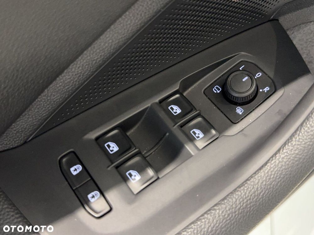 Skoda Superb 2.0 TDI SCR L&K DSG - 13