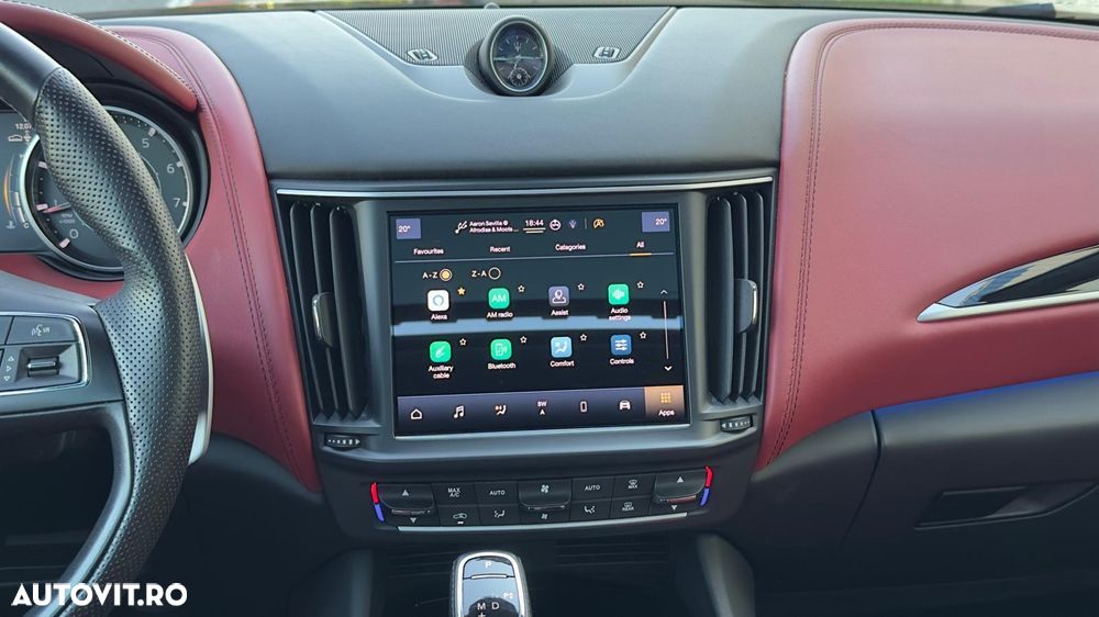 Maserati Levante Modena S - 11