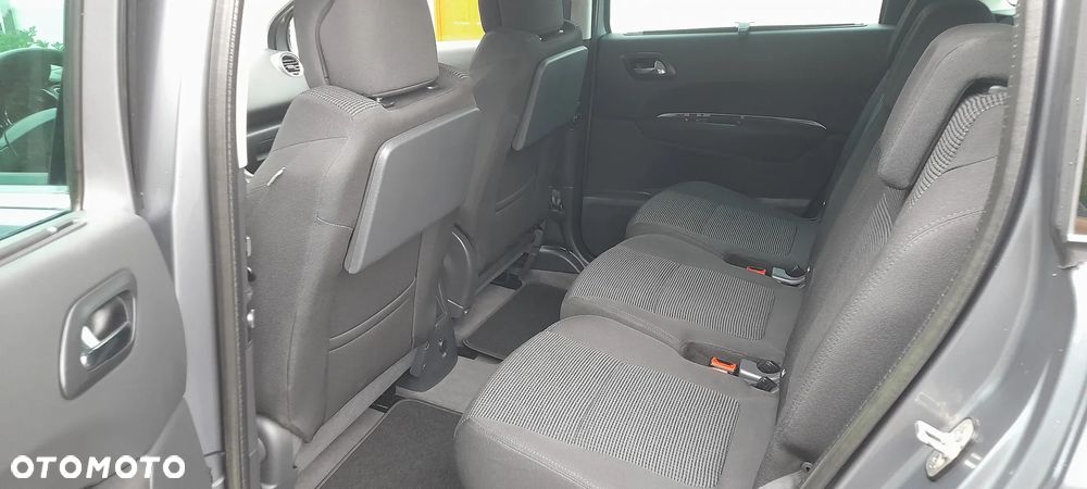 Peugeot 5008 HDI FAP 150 Premium - 13