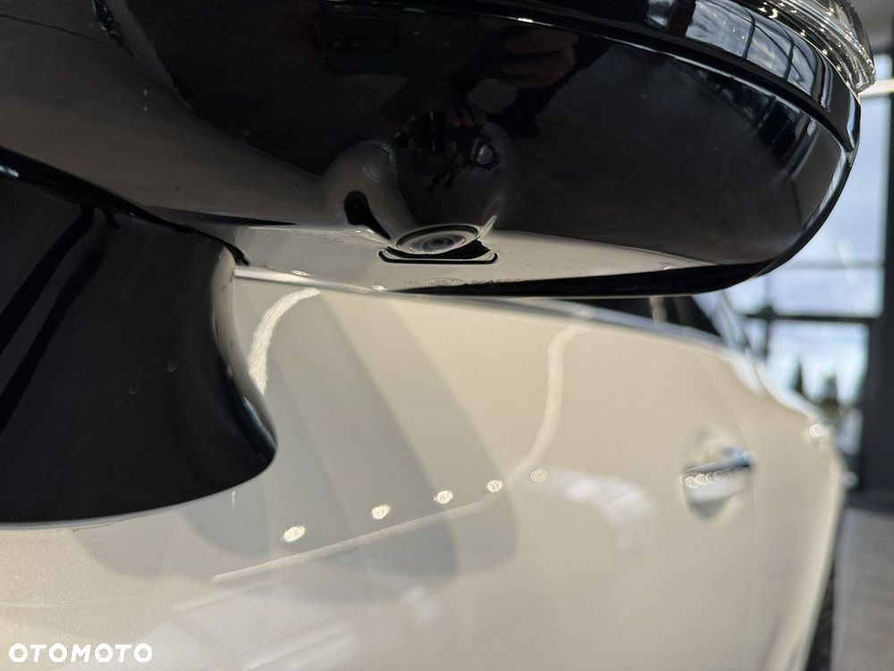 Mercedes-Benz AMG GT - 14