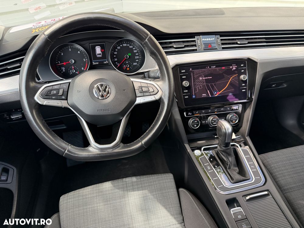 Volkswagen Passat 2.0 TDI DSG Comfortline - 21