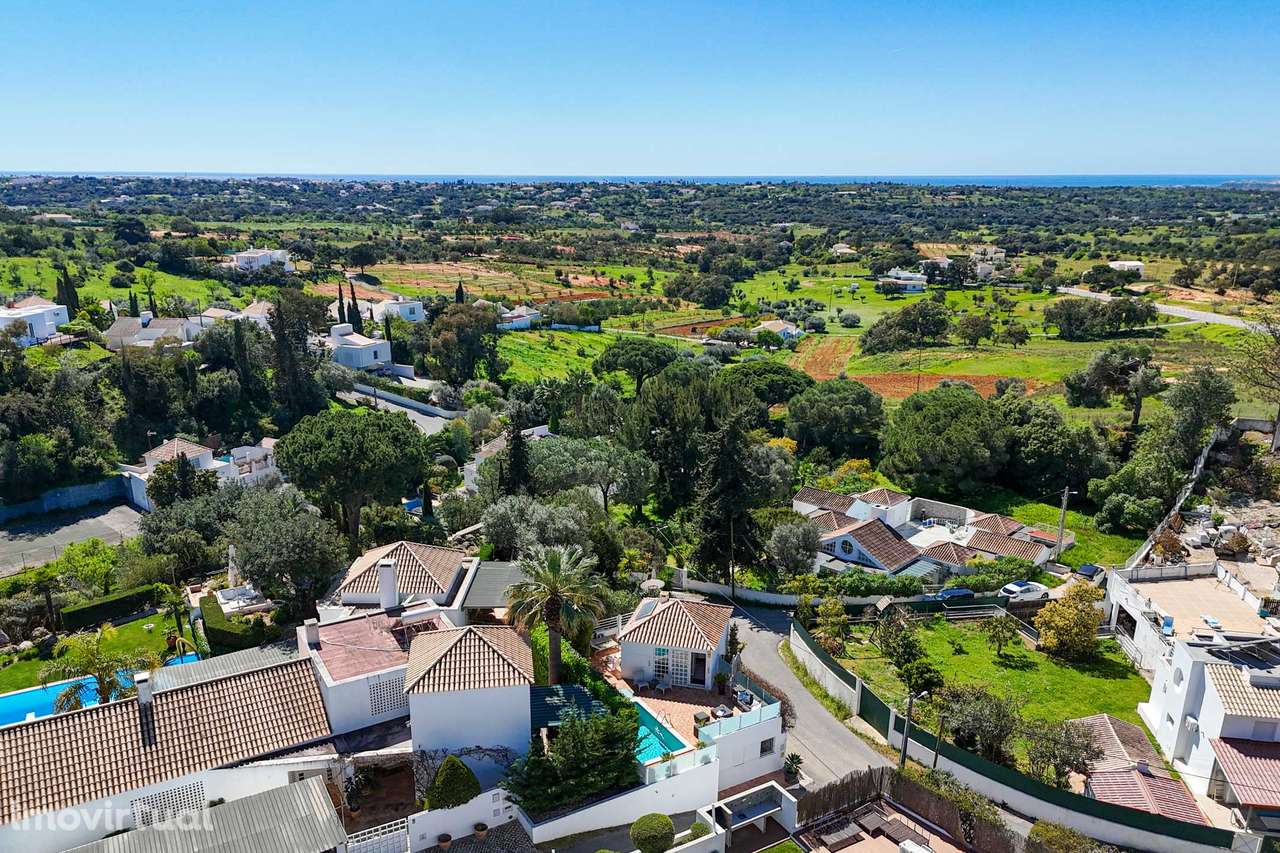 Casa elegante de 2 quartos com piscina, perto de Guia - Grande imagem: 3/48