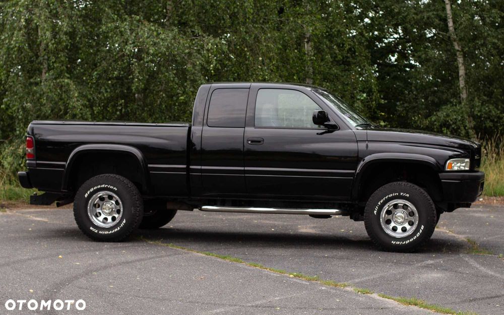 Dodge RAM - 3