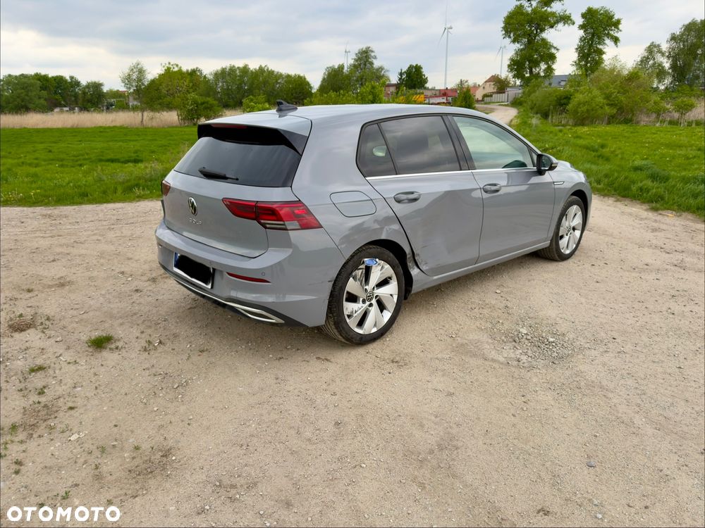 Volkswagen Golf 1.5 TSI EVO Style - 12