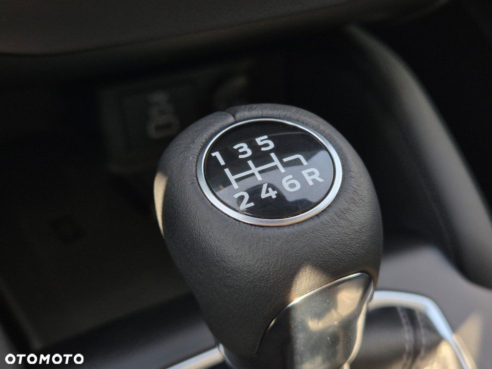Ford Focus - 25