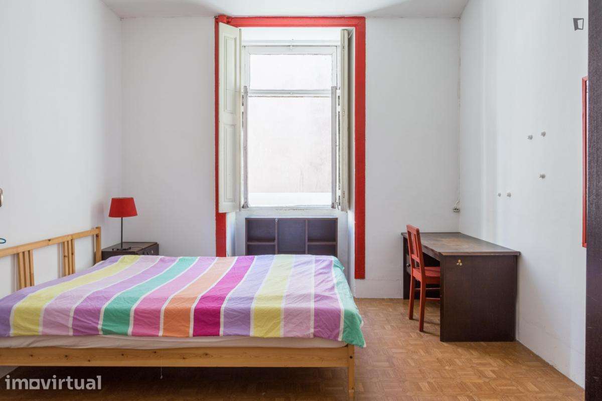 Quarto - localizado em Cedofeita Porto - Grande imagem: 2/24
