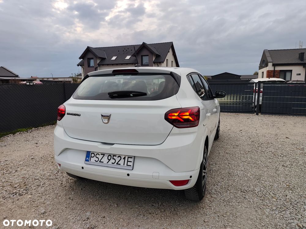 Dacia Sandero TCe 90 Essential - 14