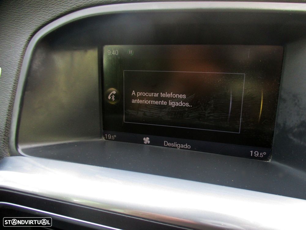 Volvo V60 DRIVe Momentum - 22