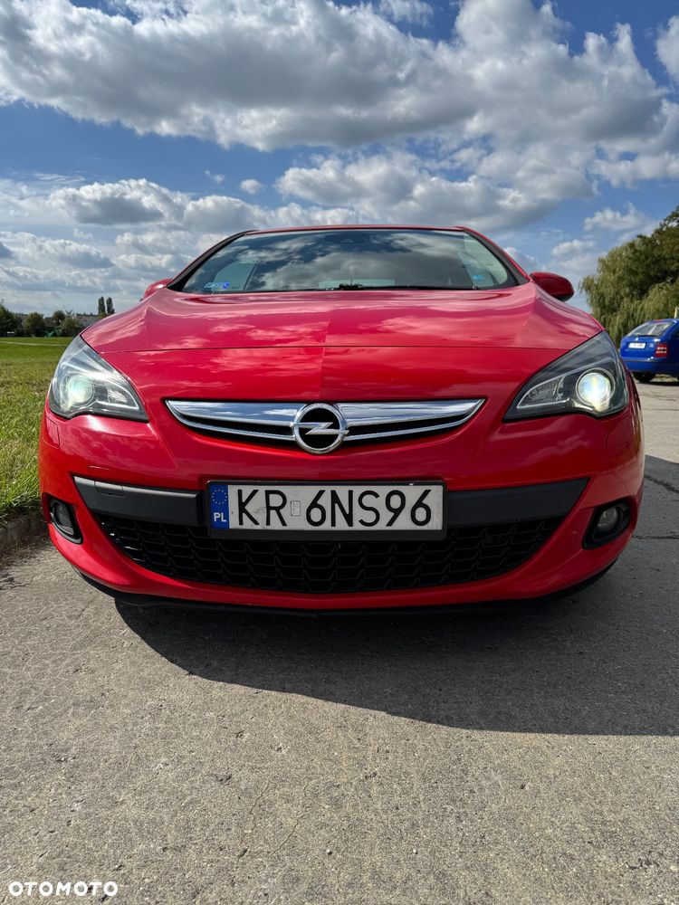 Opel Astra 1.6 Turbo Edition - 12