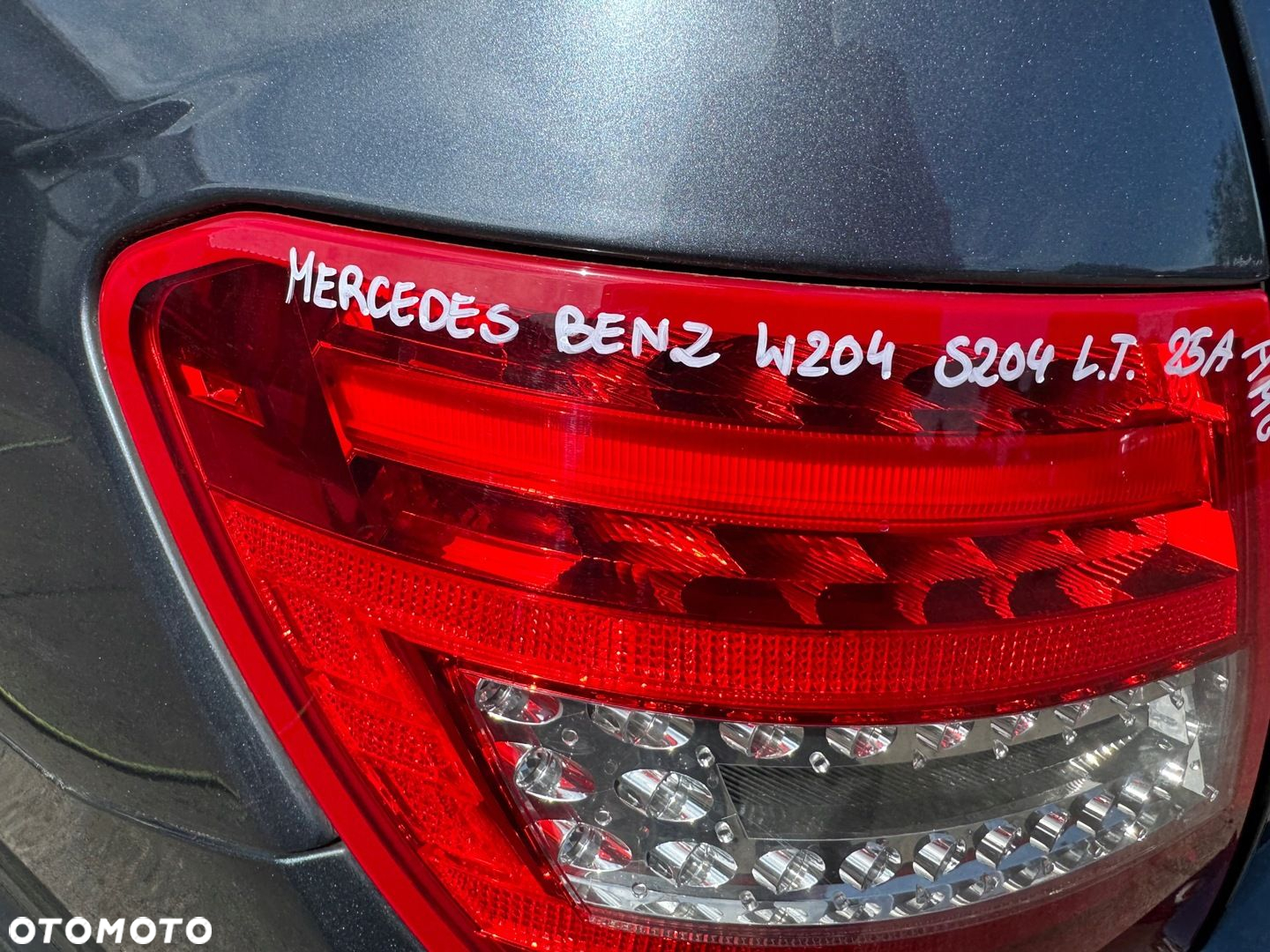 MERCEDES BENZ W204 S204 LAMPA LEWA TYLNA LEWY TYŁ - 4