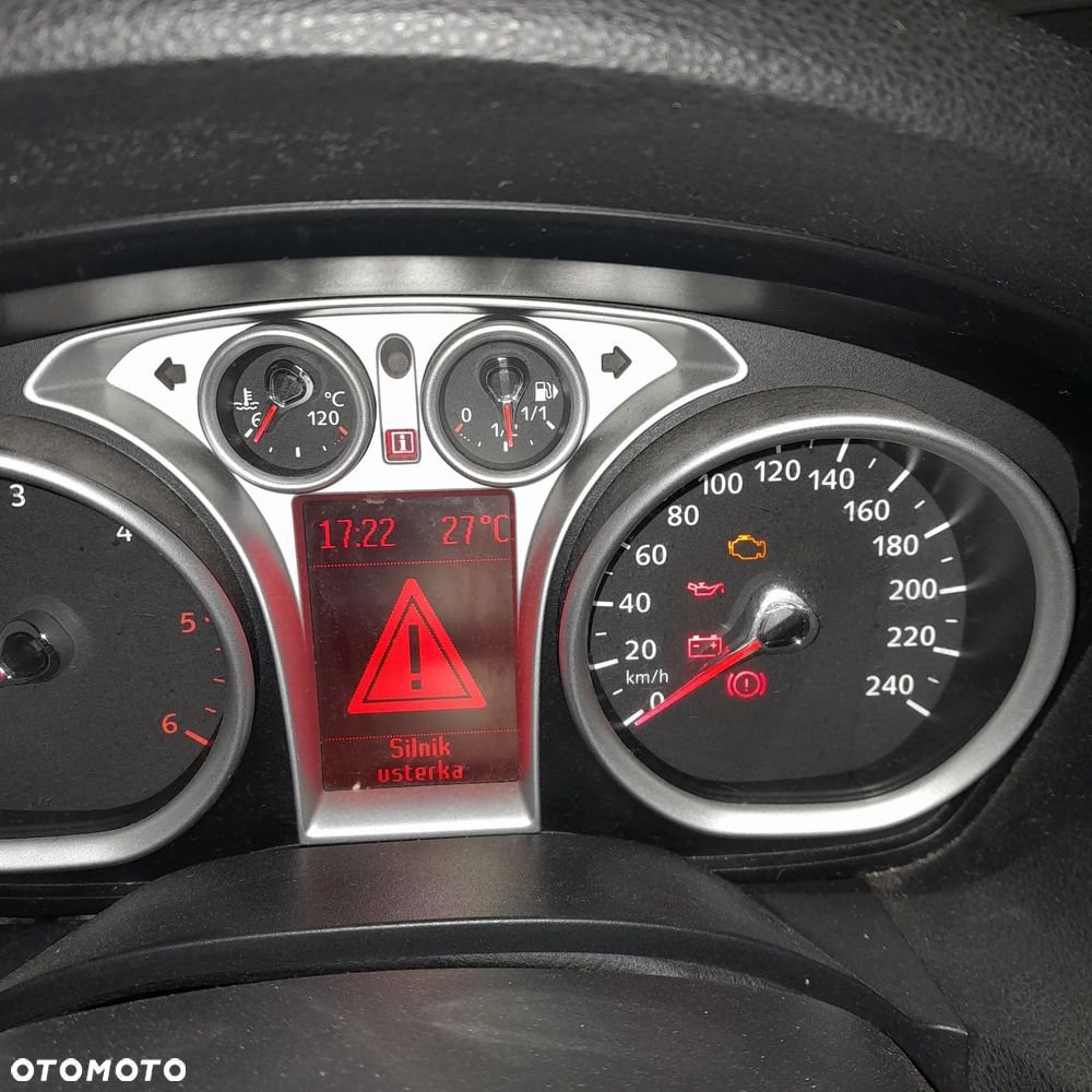 Ford Kuga 2.0 TDCi 2x4 Titanium - 4