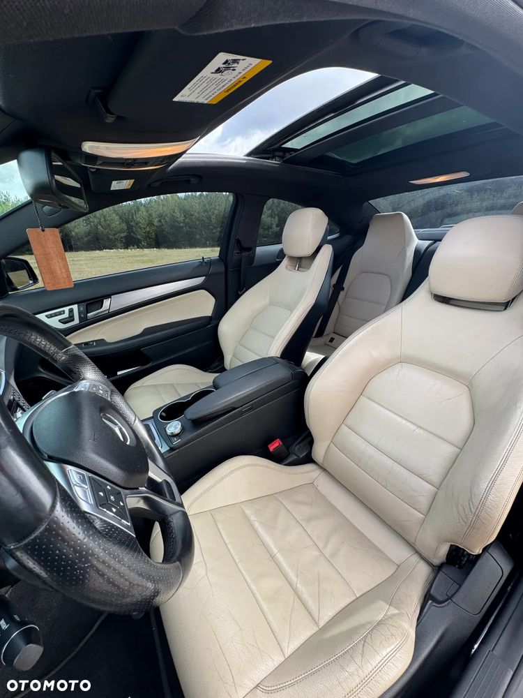 Mercedes-Benz Klasa C 350 Coupe BlueEFFICIENCY 7G-TRONIC Edition 1 - 23