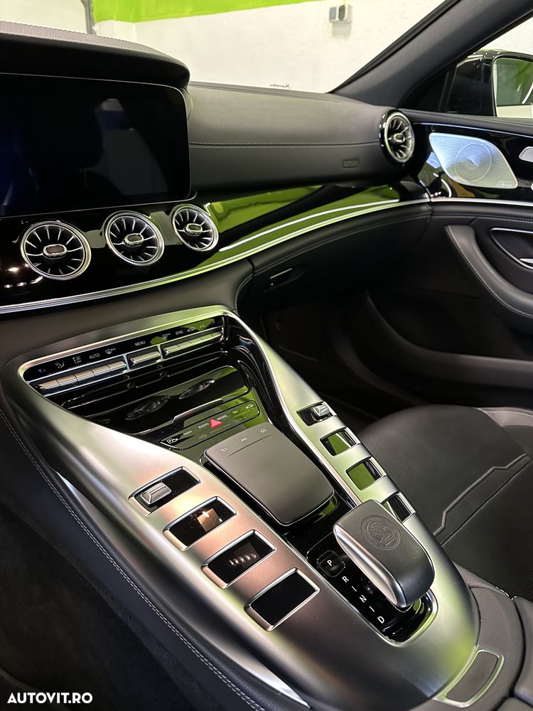 Mercedes-Benz AMG GT 4-door Coupe - 10