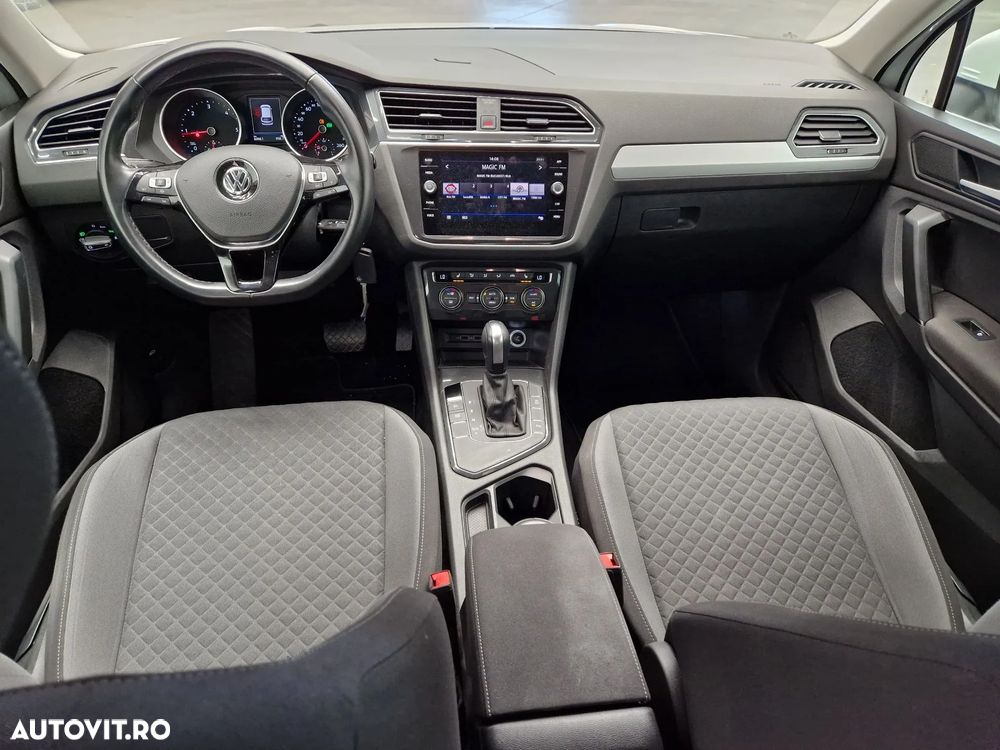 Volkswagen Tiguan - 7