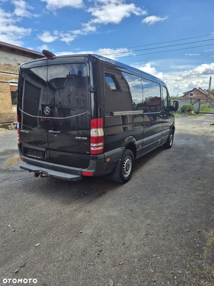 Mercedes-Benz Sprinter 216 - 7