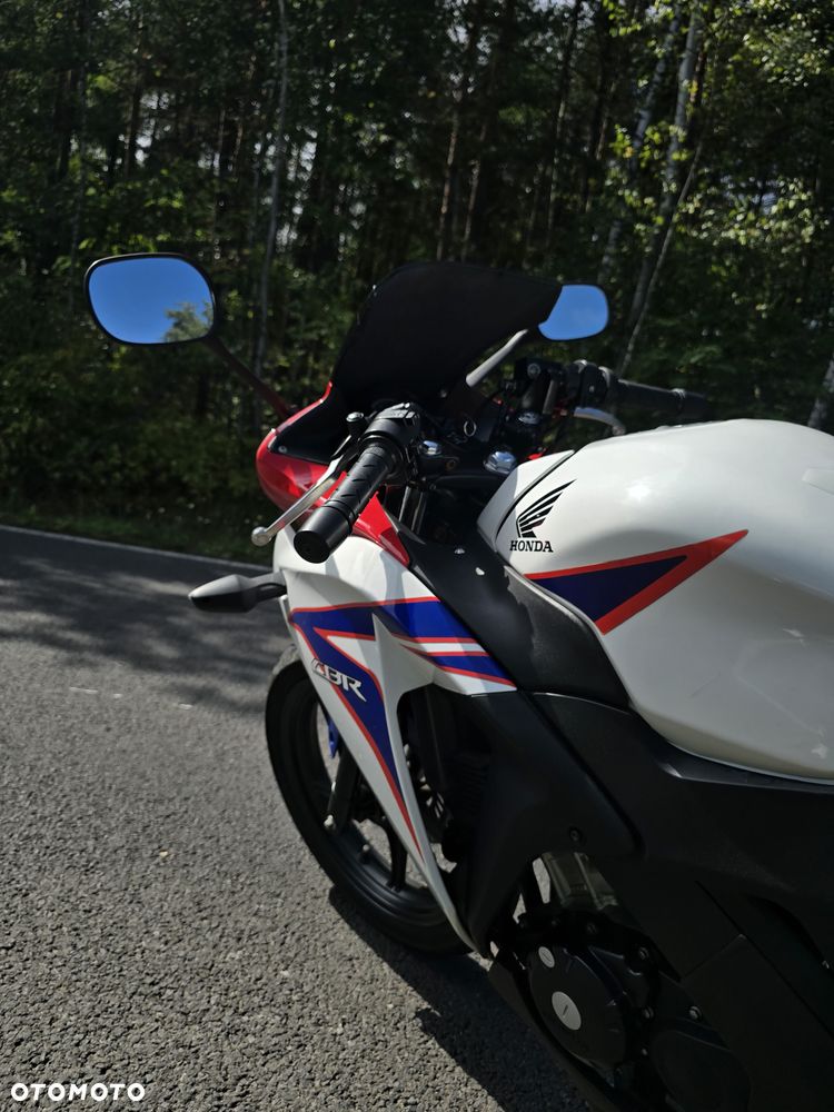 Honda CBR - 4