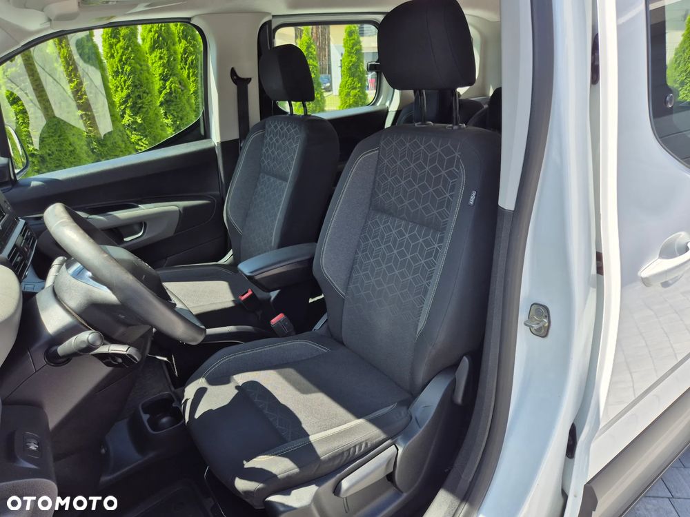 Peugeot Rifter 1.5 BlueHDI Active - 16