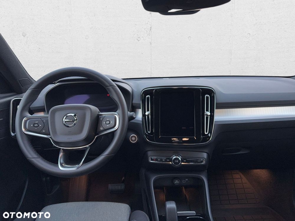 Volvo XC 40 - 21