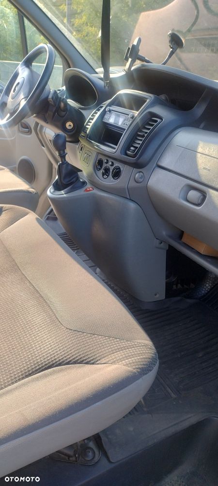 Opel Vivaro - 6