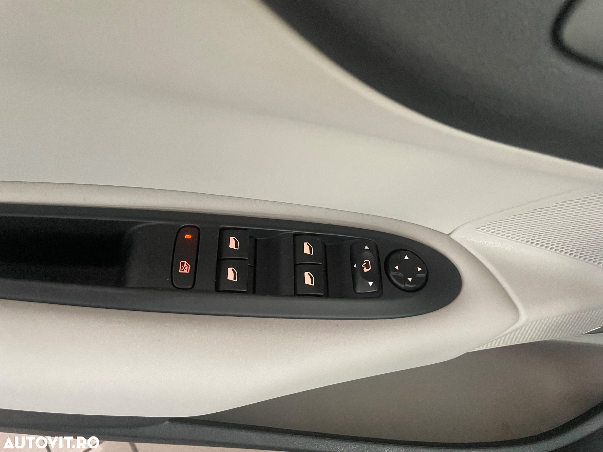 Citroën C4 1.6 VTi BVM Seduction - 21