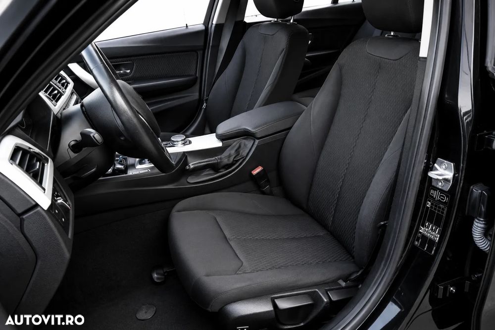 BMW Seria 3 320d Efficient Dynamic Edition Aut. - 6