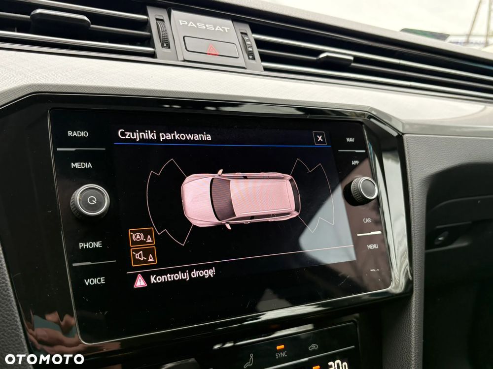 Volkswagen Passat 1.5 TSI EVO Business - 18