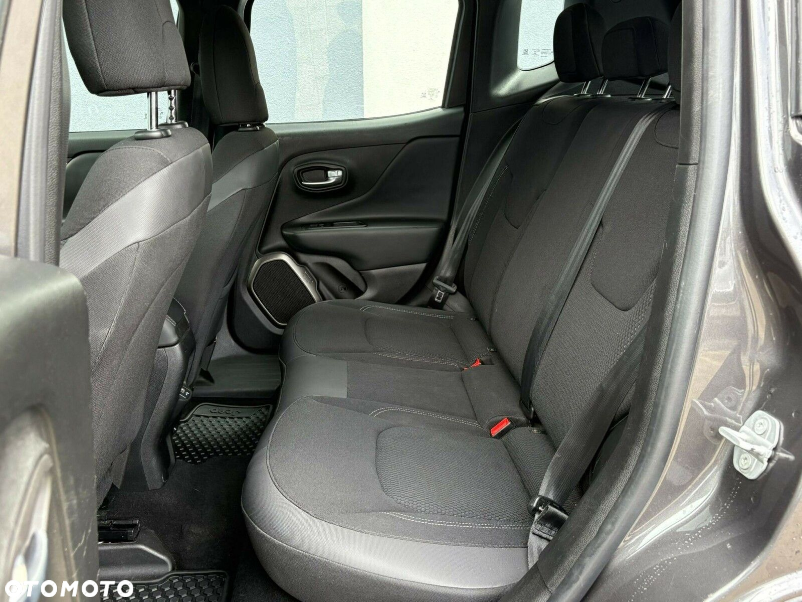 Jeep Renegade 1.0 GSE T3 Turbo Limited FWD S&S - 12