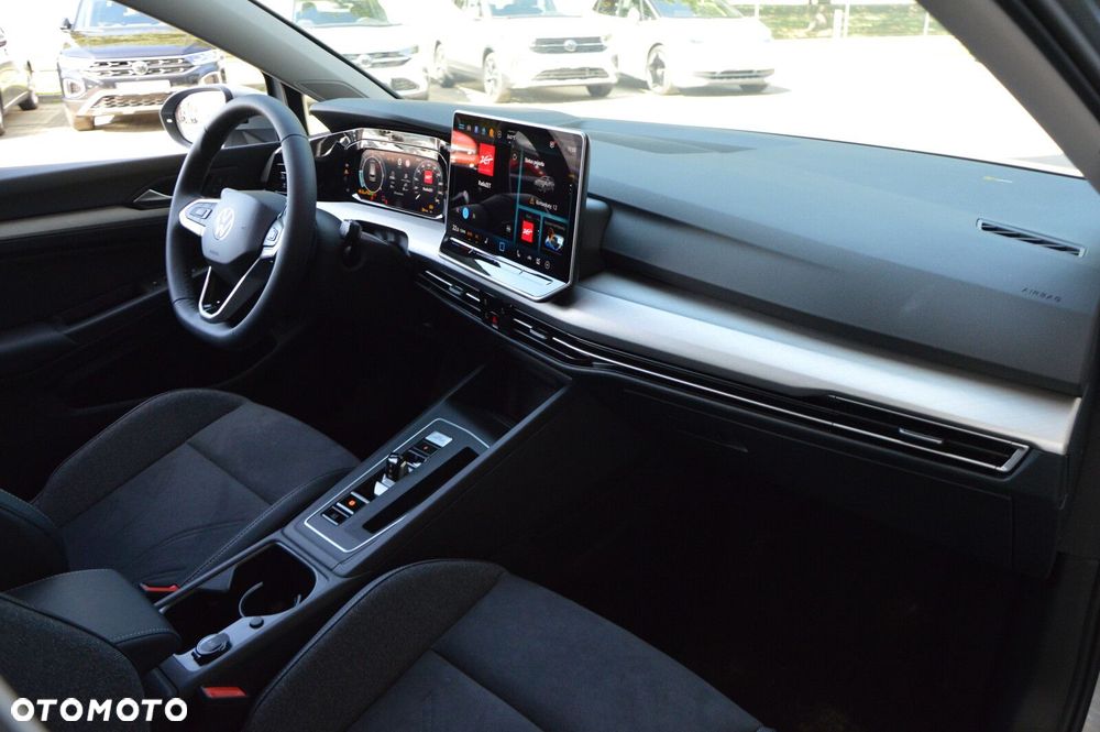 Volkswagen Golf - 20