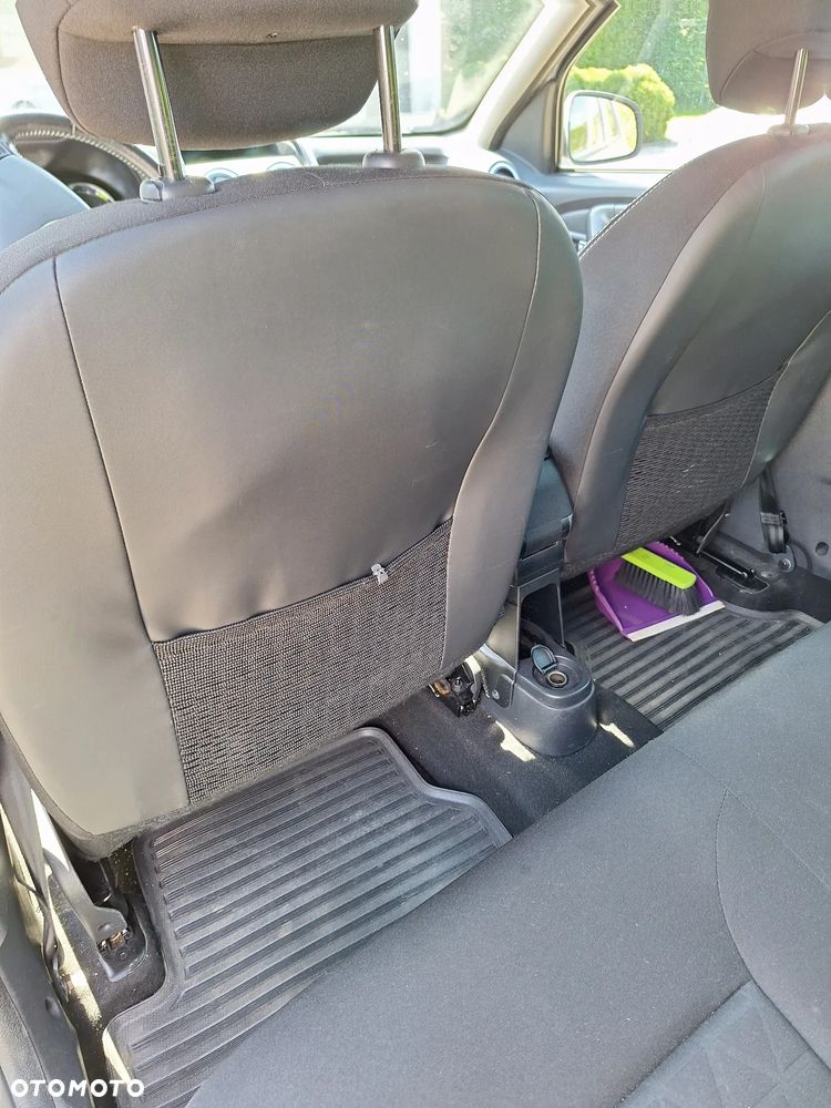 Dacia Duster 1.5 dCi Prestige - 8