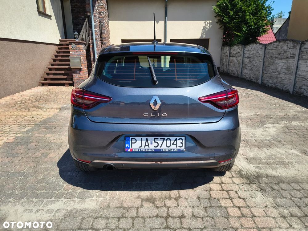 Renault Clio - 13