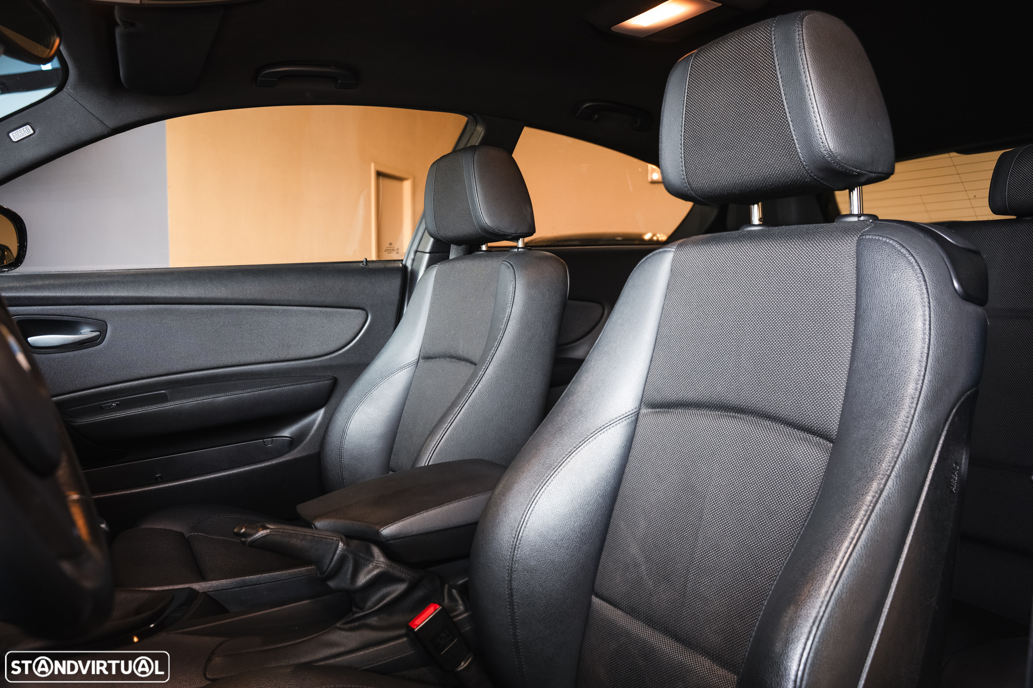 BMW 118 d Pack M - 11