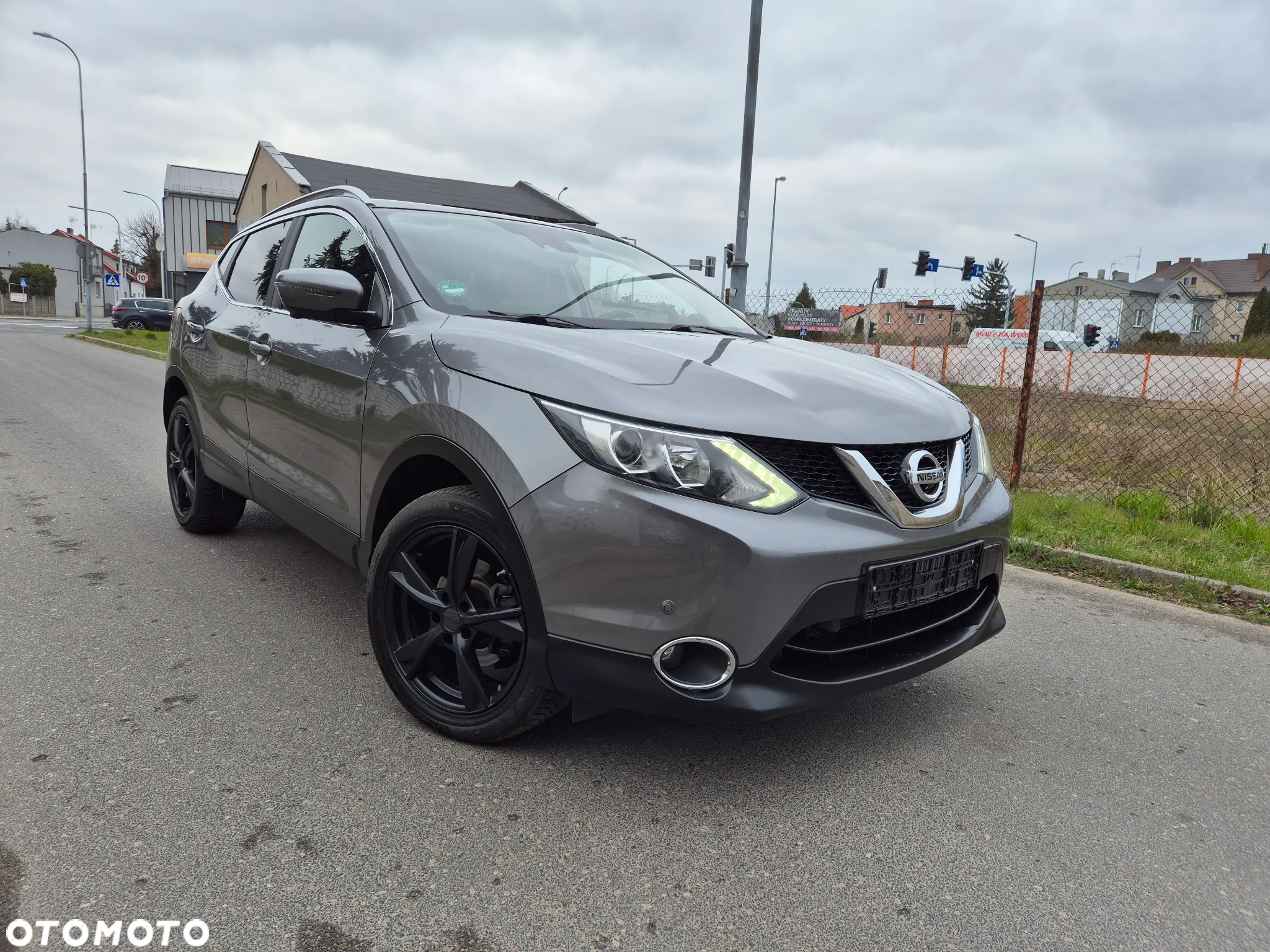 Nissan Qashqai 1.2 DIG-T Tekna - 2
