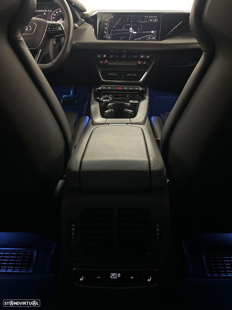 Audi e-tron GT - 26