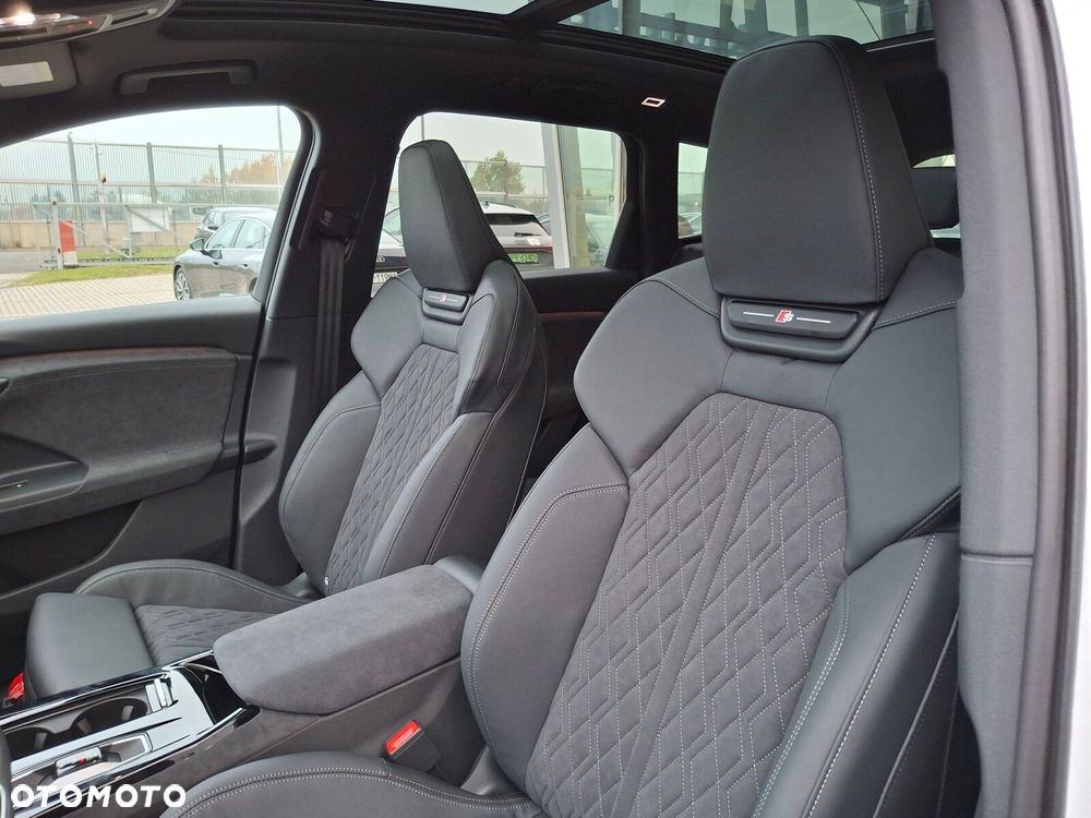 Audi SQ6 e-tron - 31