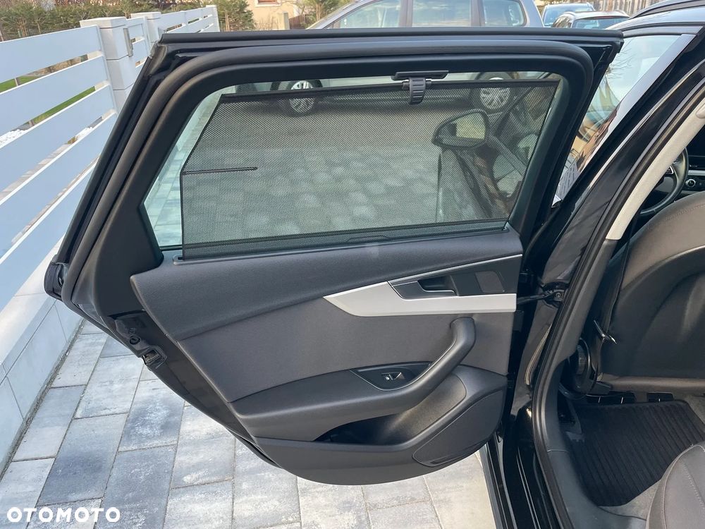 Audi A4 Avant - 33