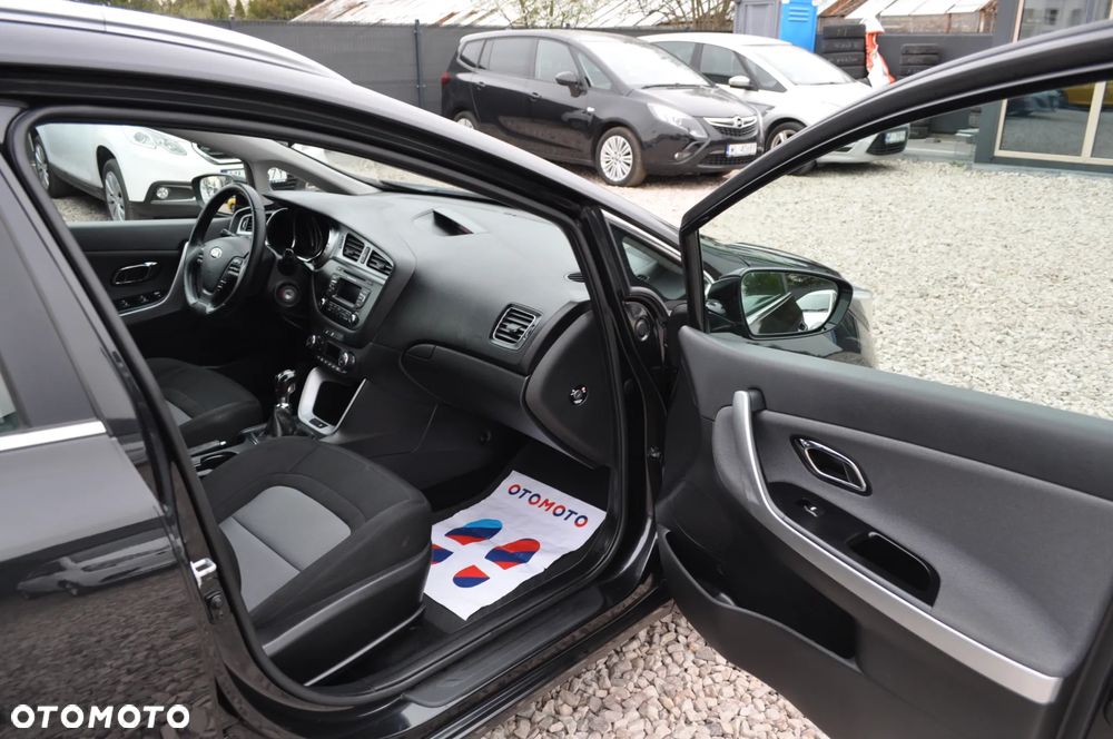 Kia Ceed 1.6 GDI Edition 7 - 14