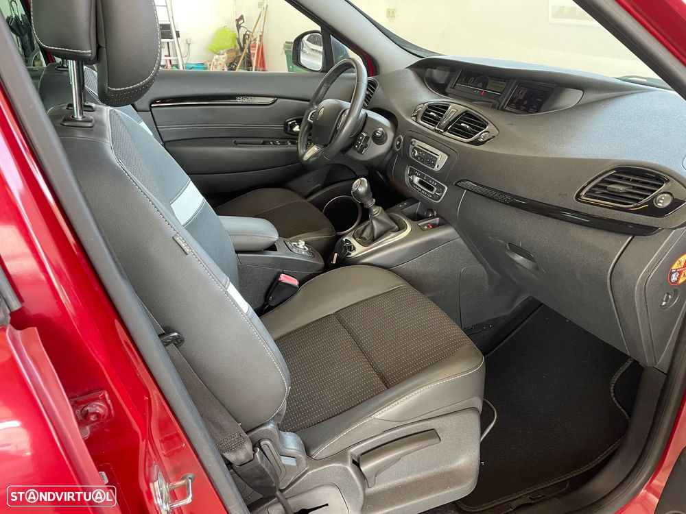 Renault Grand Scénic Energy dCi 110 Start & Stop Dynamique - 23
