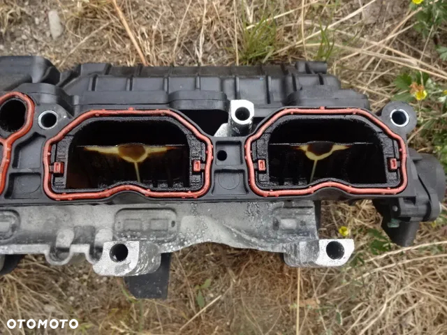 Kolektor ssący Audi 4.0TFSI 079133110 - 4