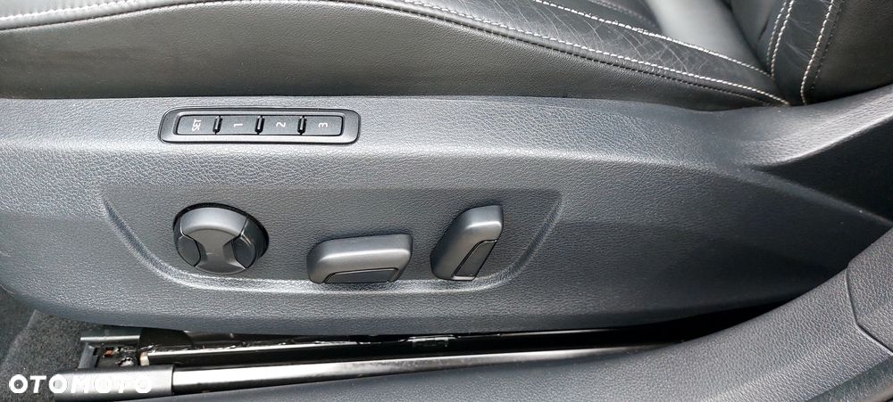Skoda Superb 2.0 TDI DSG Premium Edition - 21