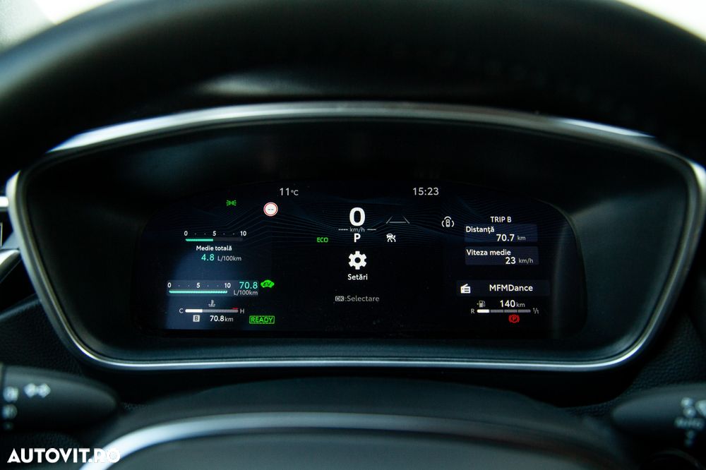 Toyota Corolla 1.8 HSD Exclusive - 26