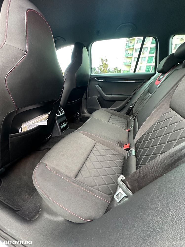 Skoda Octavia 2.0 TDI DSG 4X4 RS - 12