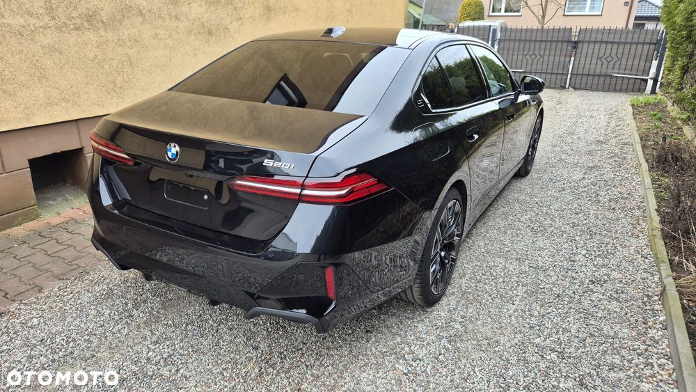 BMW Seria 5 520i GPF Business Edition sport - 3