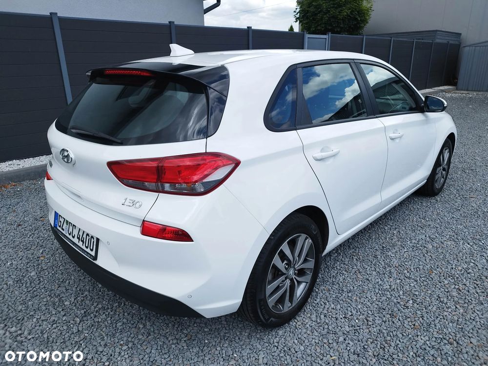 Hyundai i30 1.4 Trend - 8