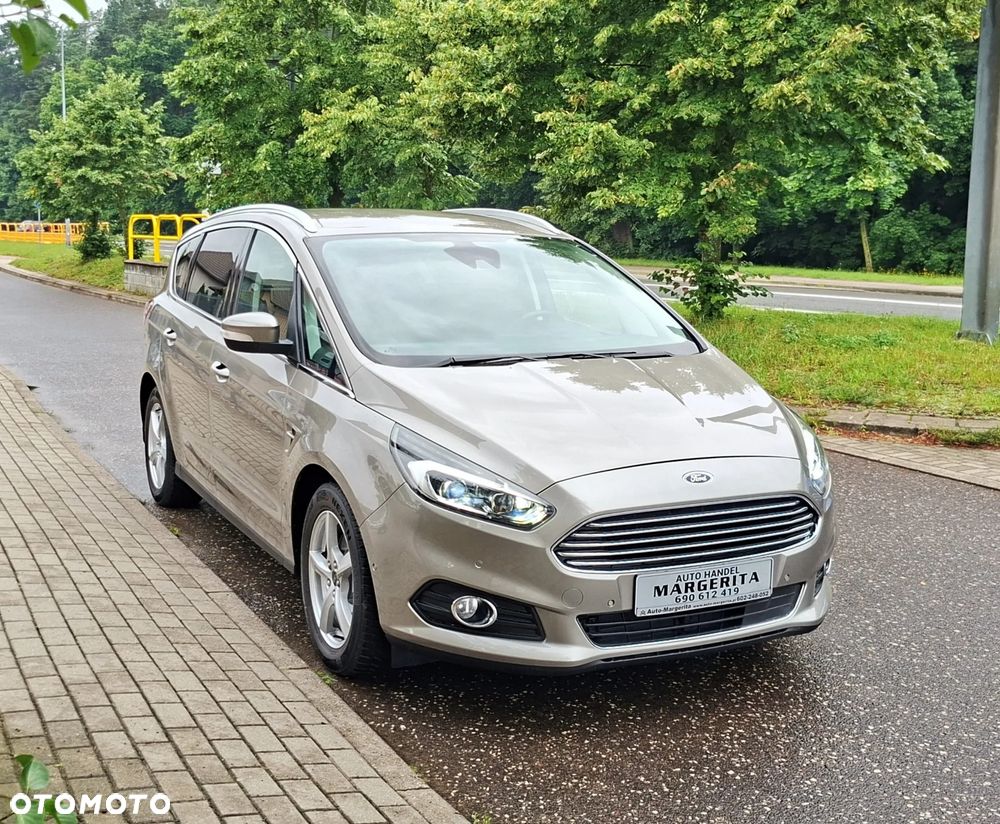 Ford S-Max 2.0 TDCi Titanium - 16