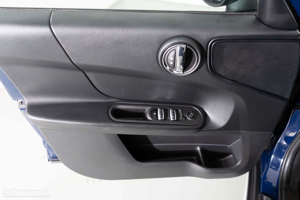 MINI Countryman One D - 18