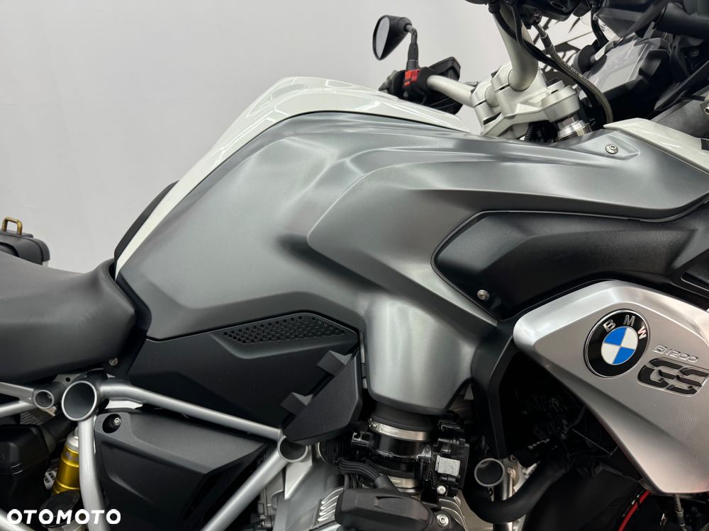 BMW R - 38
